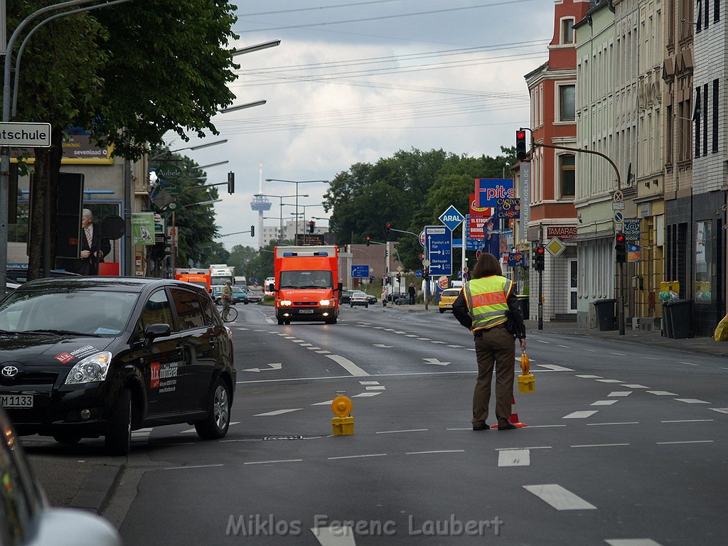 Kuechenbrand Koeln Holweide Bergisch Gladbacherstr P04.JPG